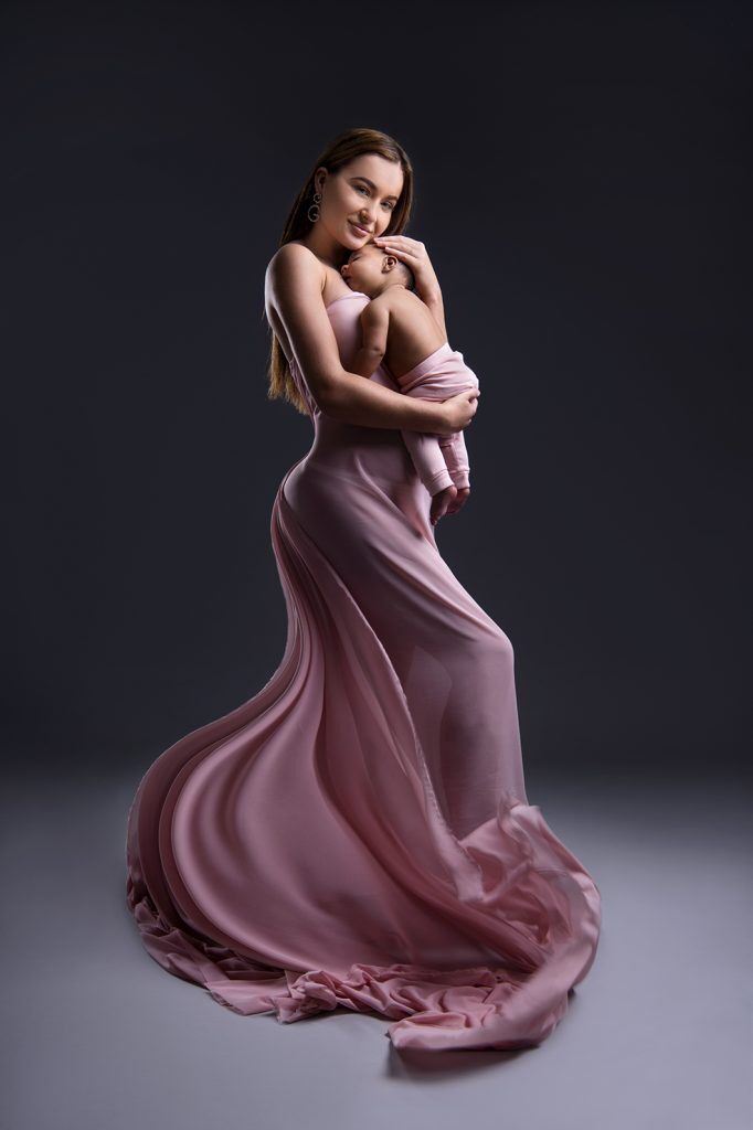 newborn fotoshoot, babyshoot, newborn fotograaf, moeder dochter fotoshoot, Groningen, Amsterdam, Utrecht